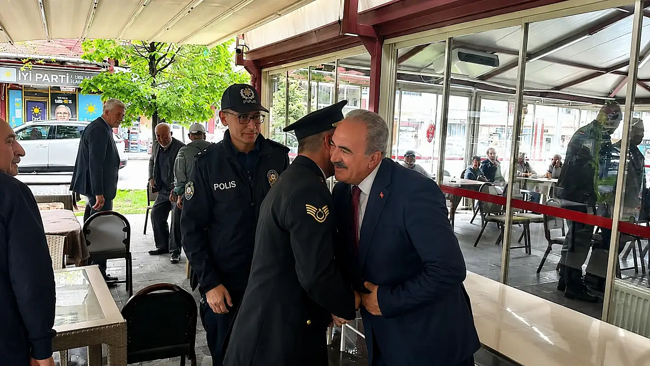Felahiye'de bayramlaşma merasimi