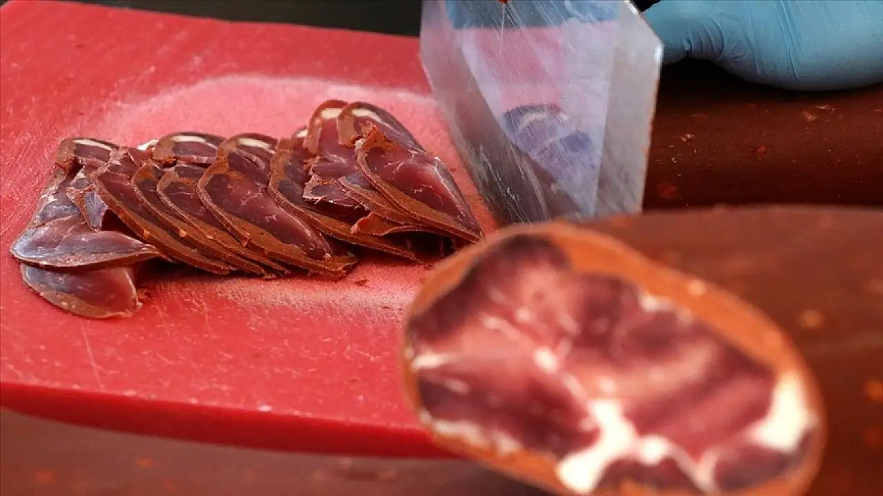 Pastırmada yeni kriz! Sosyal medya karıştı