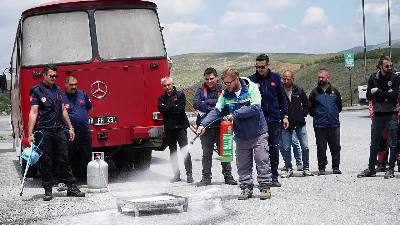 Acil durumlara karşı sahaya çıktılar