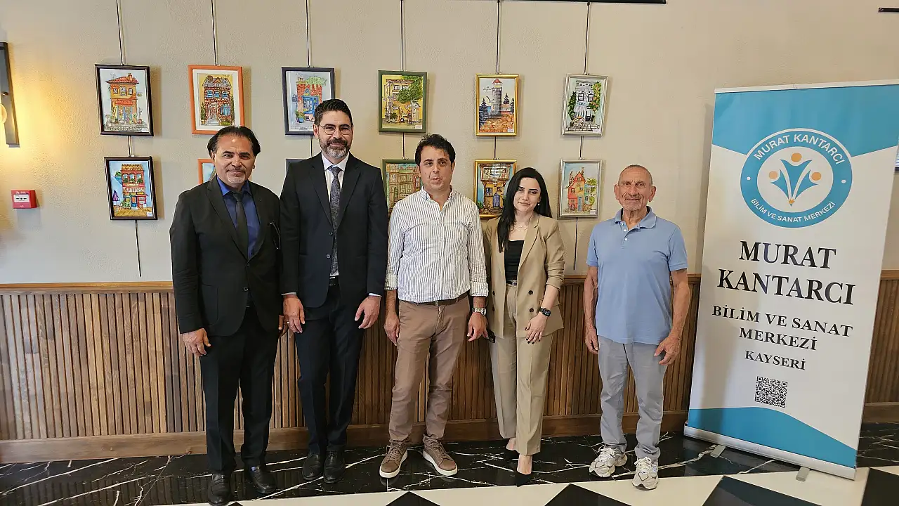 Melikgazi'de dikkat çeken öğrenci sergisi