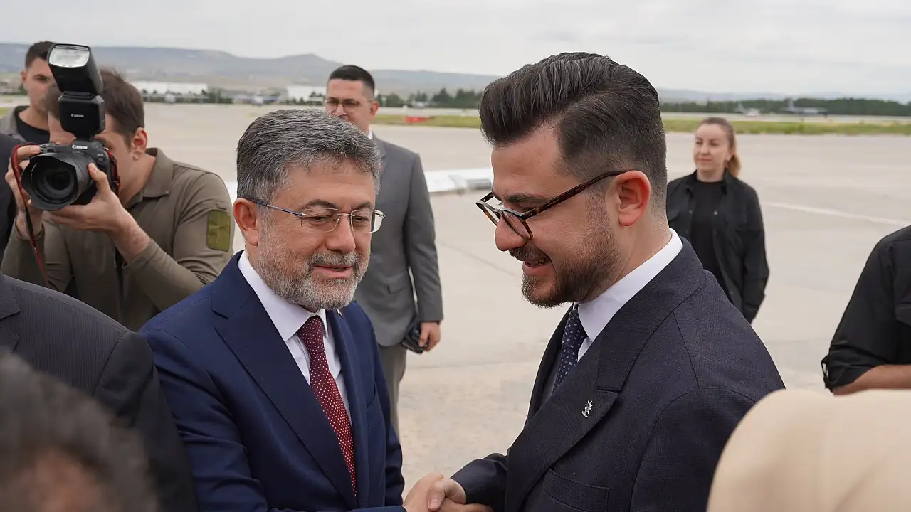 Bakanlar Kurum ve Yumaklı Kayseri'de