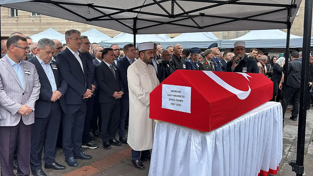 Kayseri Valiliği yasta! Şenol Esmer için tören düzenlendi