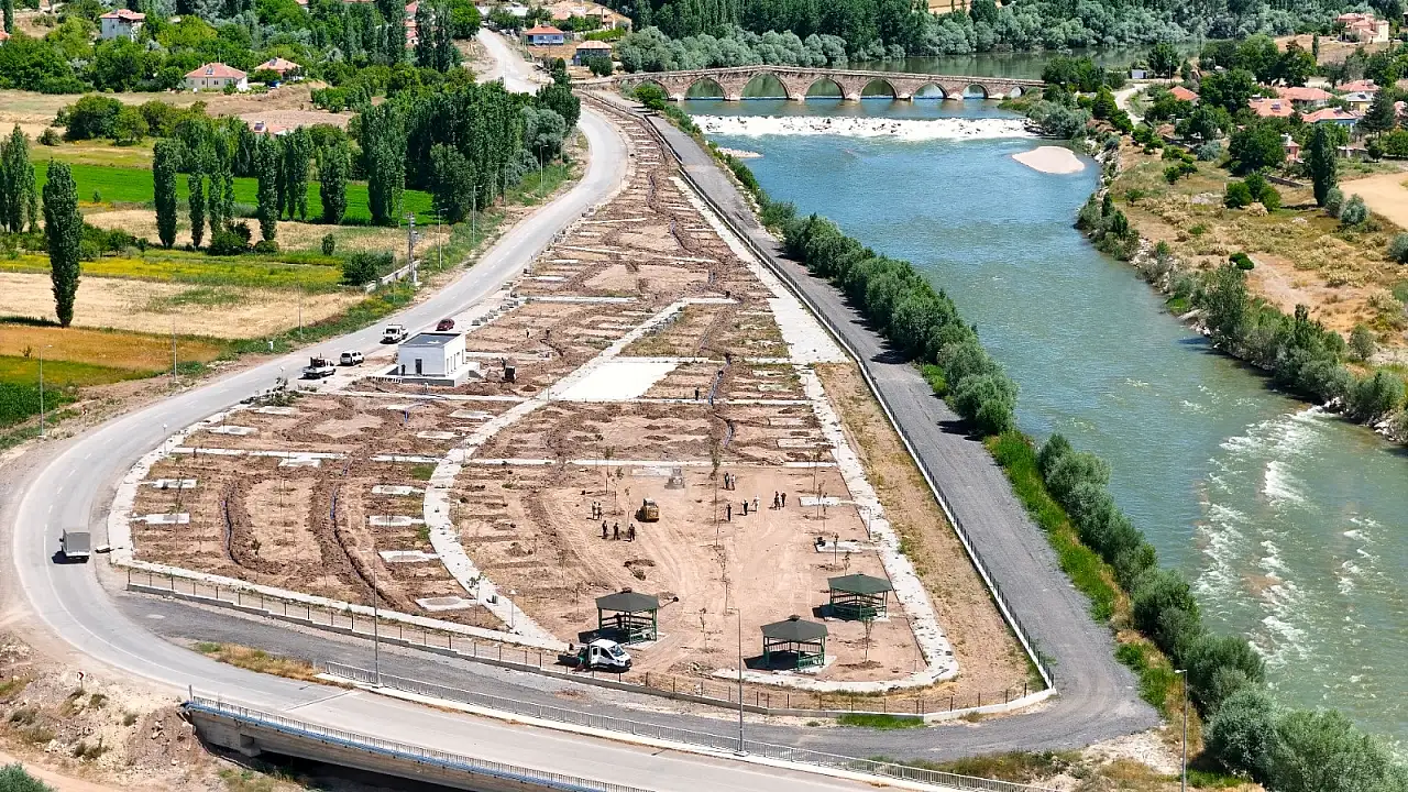 Kayseri'de Kızılırmak manzaralı yeni yaşam alanı geliyor