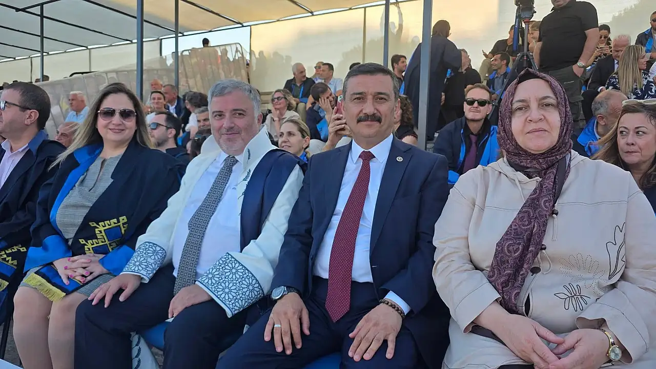 Kayserili Vekil'in gururlu günü