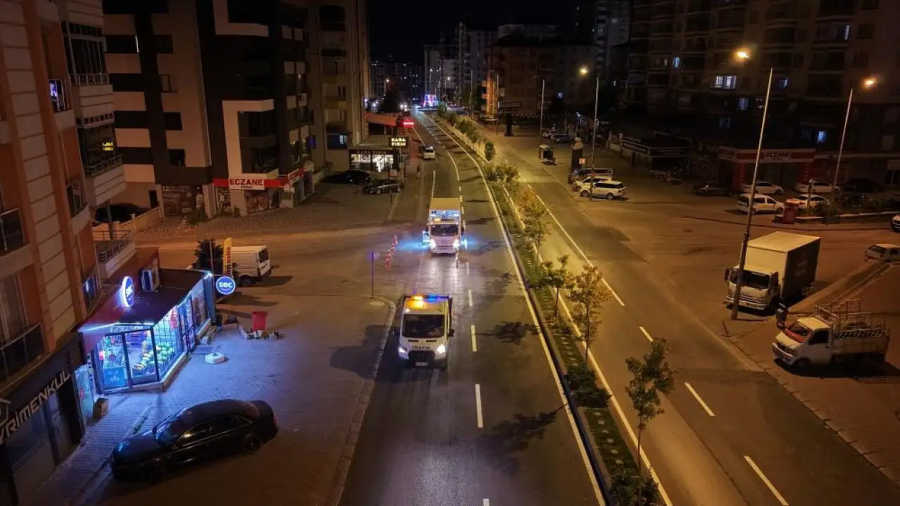 Talas'ta asfalt yılı ilan edildi: Yollar yen