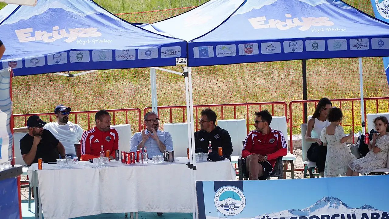 Emre Belözoğlu'nun Erciyes'te dikkatini çeken turnuva