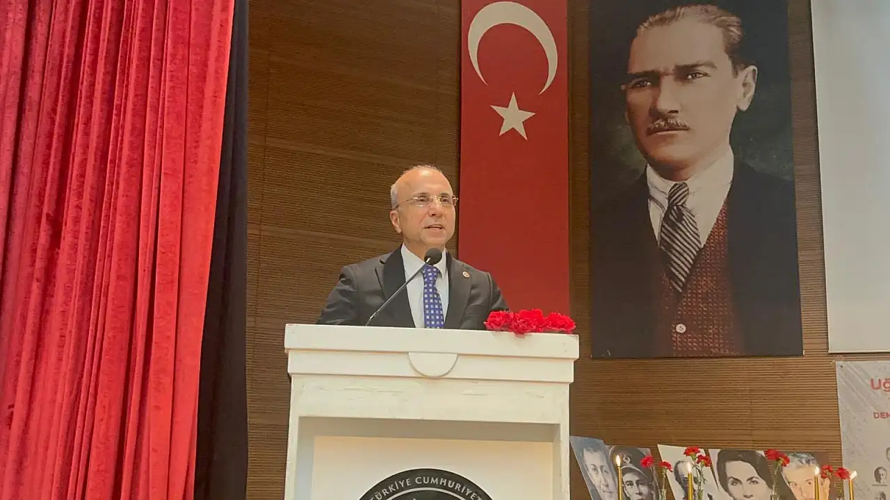 Flaş! Kayseri Milletvekili partisinden istifa etti