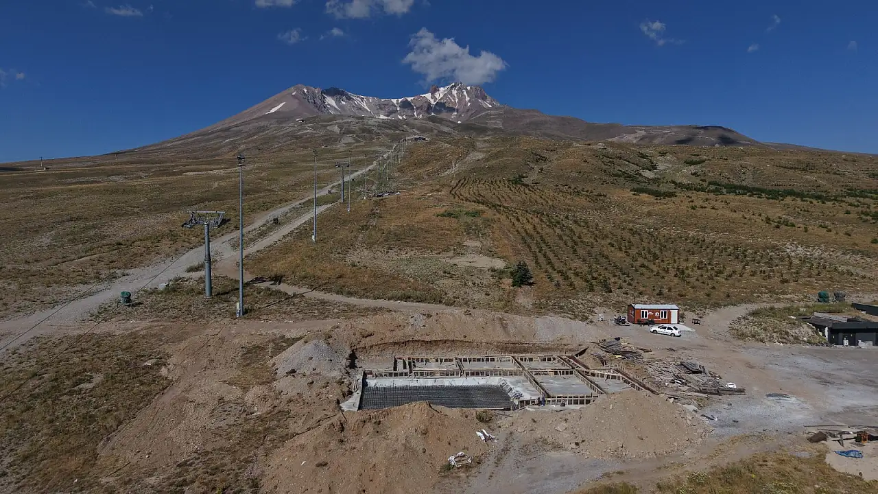 Erciyes'e 1.100 metrelik yeni yatırım! Çalışmalar başladı