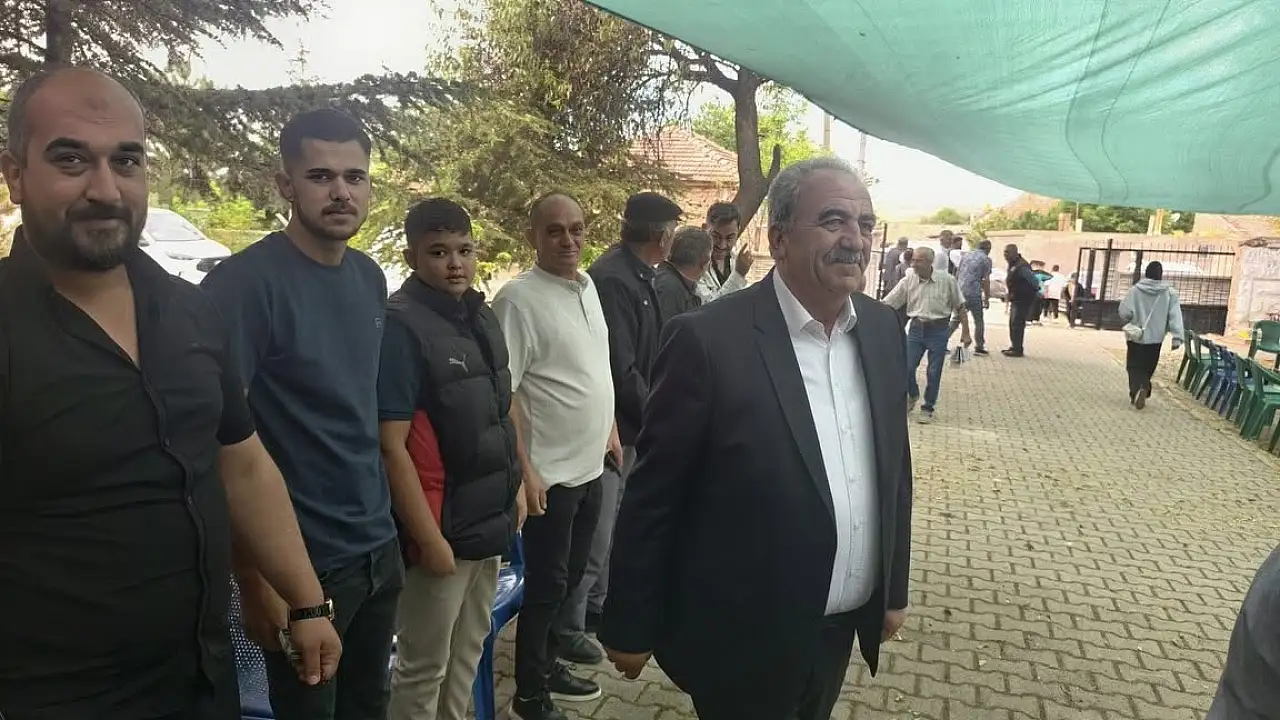 Flaş! Kayseri'de belediye başkanı istifa etti