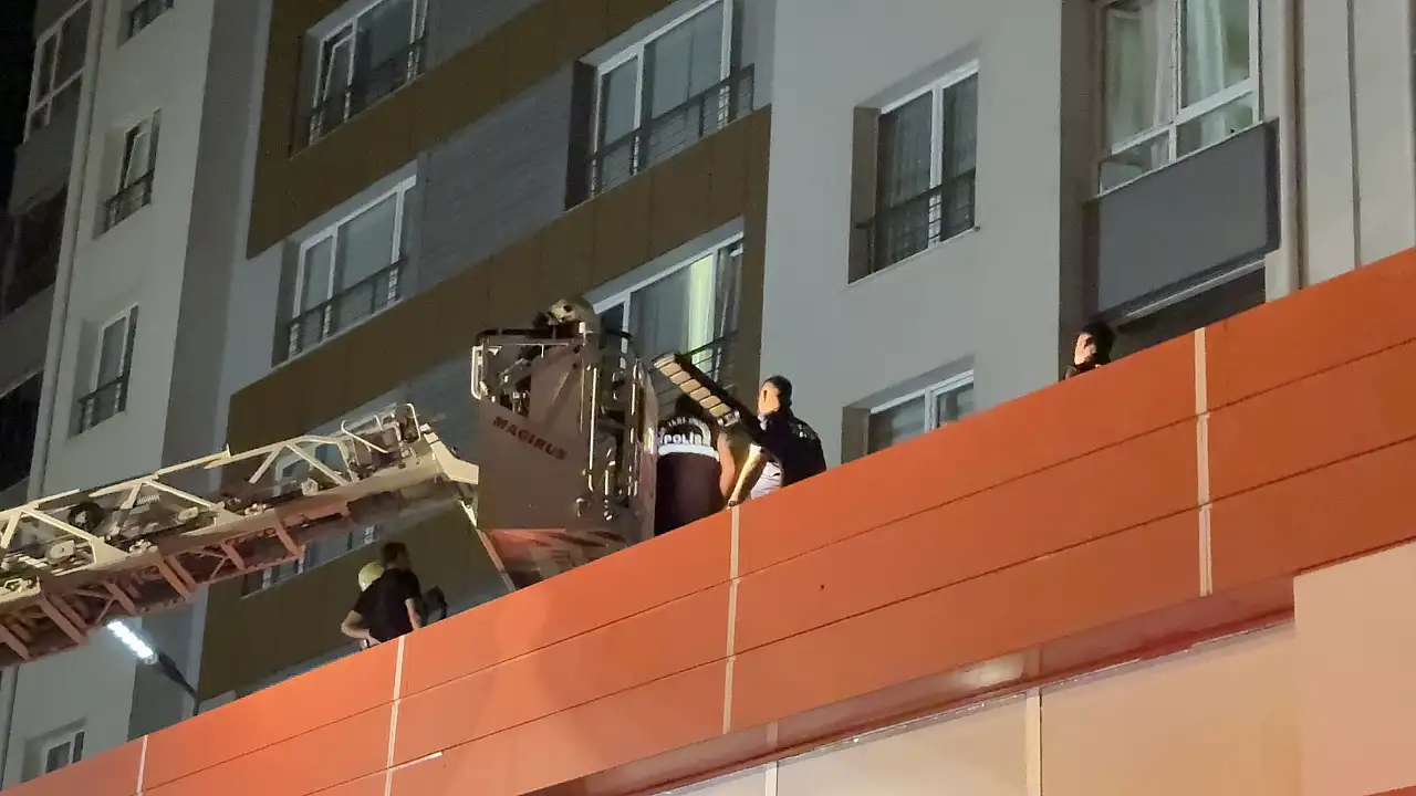 Kayseri'de acı son! Yangın çıkan evin sahibi balkondan düşerek öldü