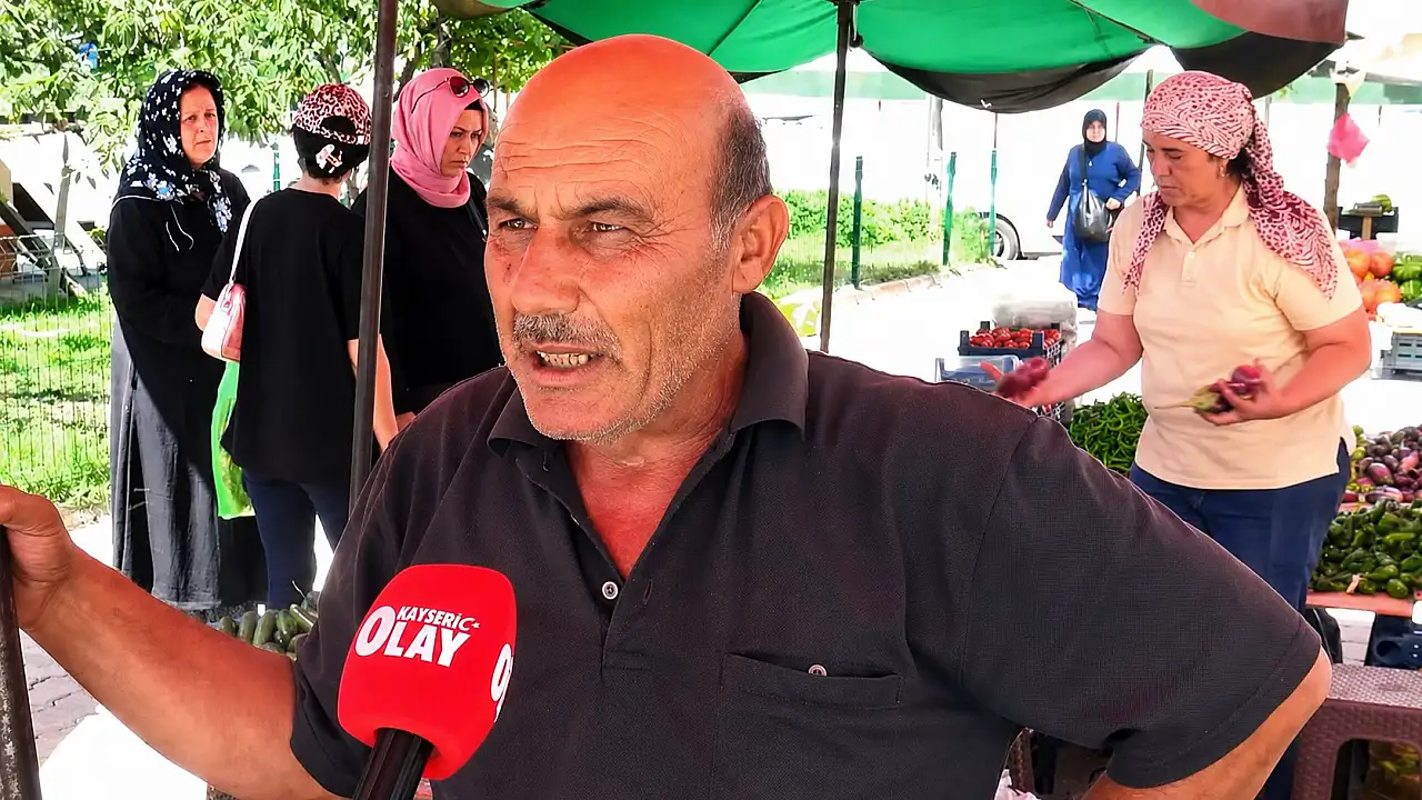 Köylü Pazarı'ında köylü satıcı yok!