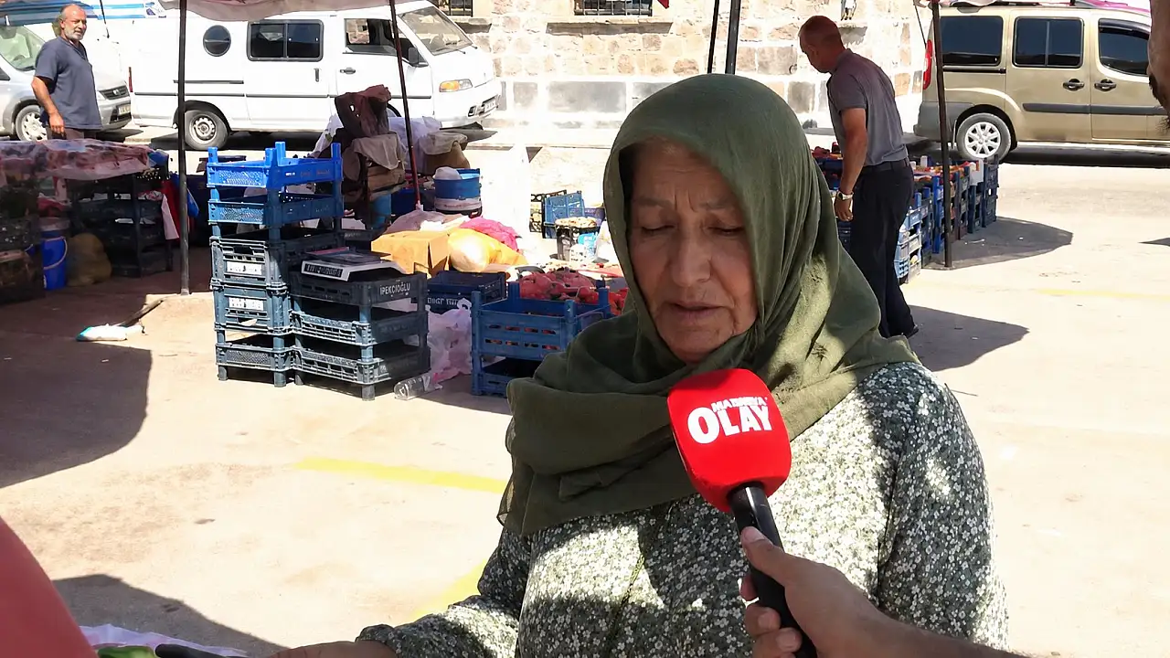 Köylü Pazarı'ında köylü satıcı yok!