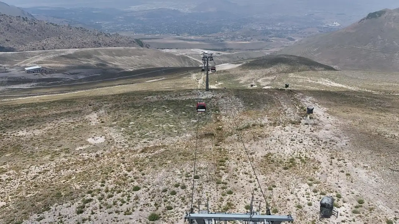 Erciyes'te 2650 metrede kahvaltı keyfi