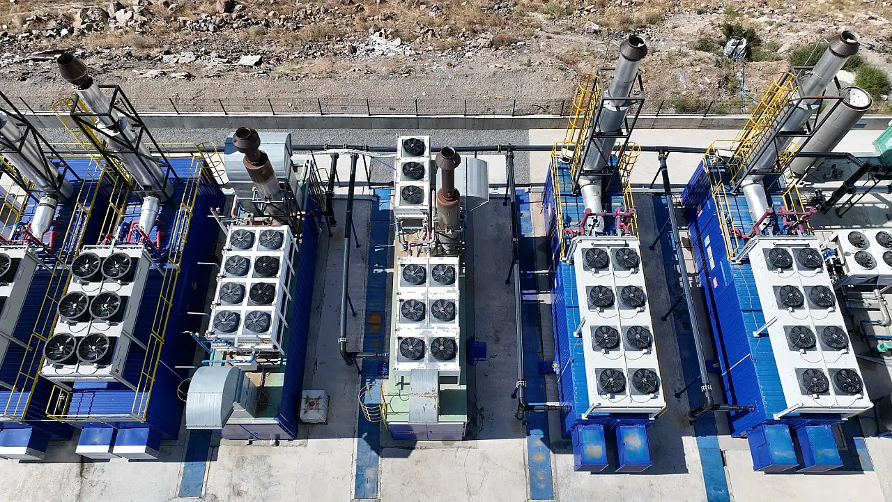 Kayseri'de çöp diye atılanlar bakın neye dönüştü!