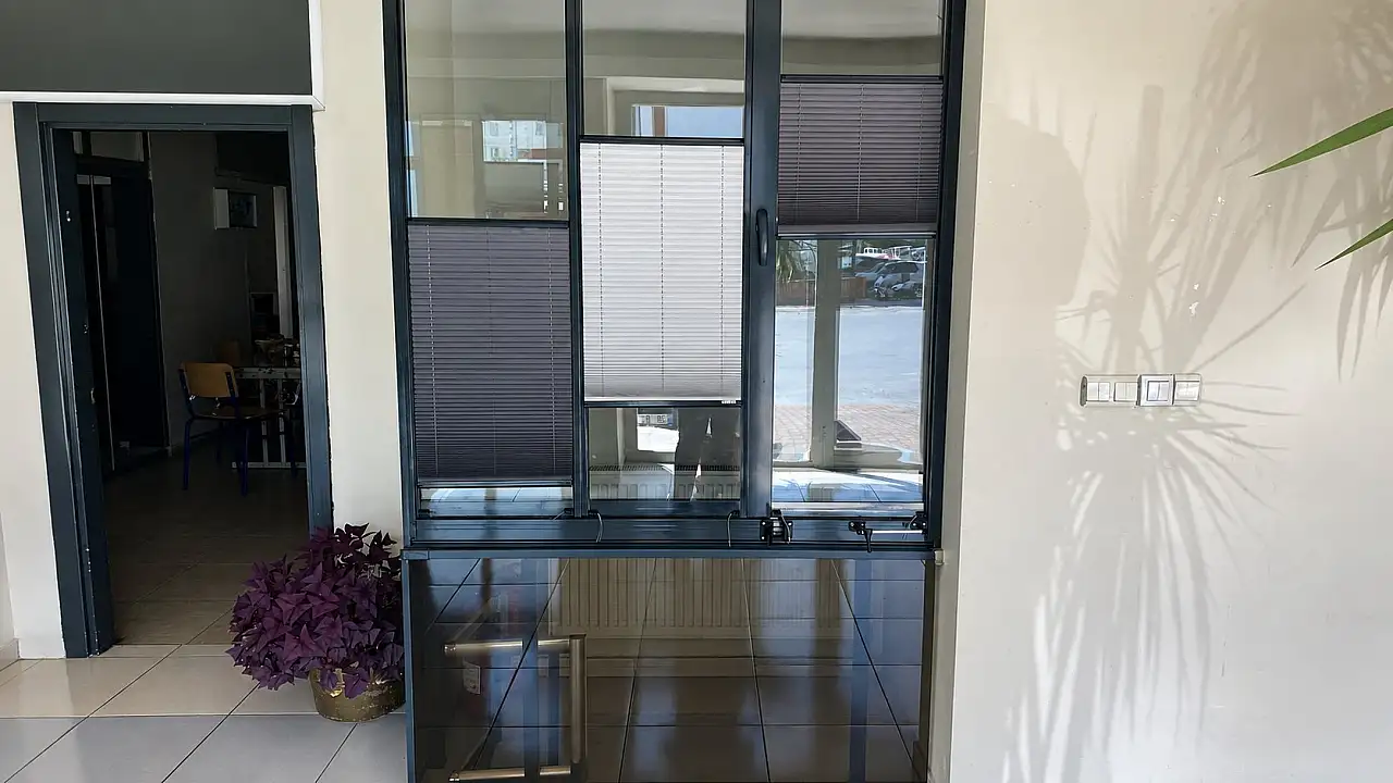 Cam balkon yaptıracaklar dikkat! Yanlış seçim ciddi kazalara yol açabilir