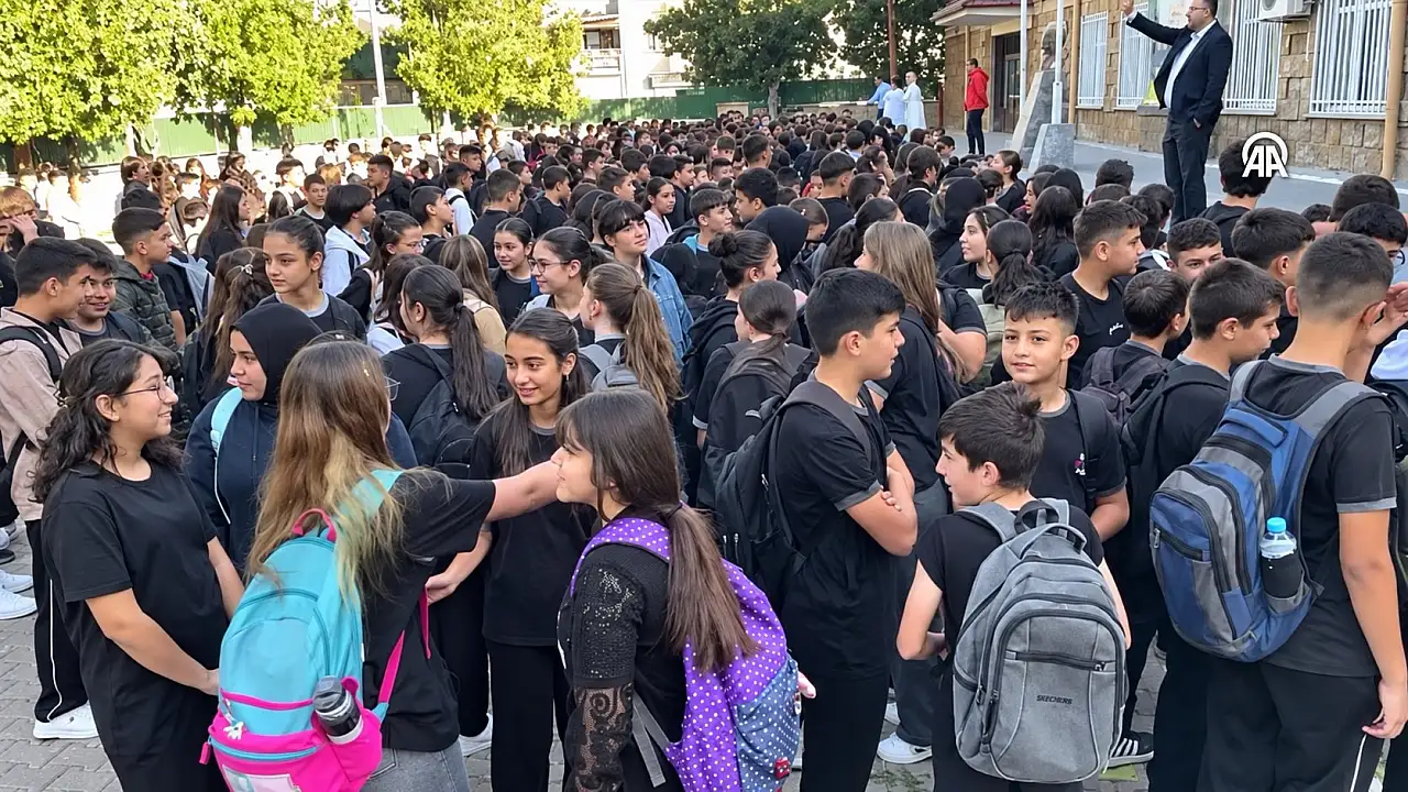 Kayseri'de okul zili 295 bin öğrenci için çaldı