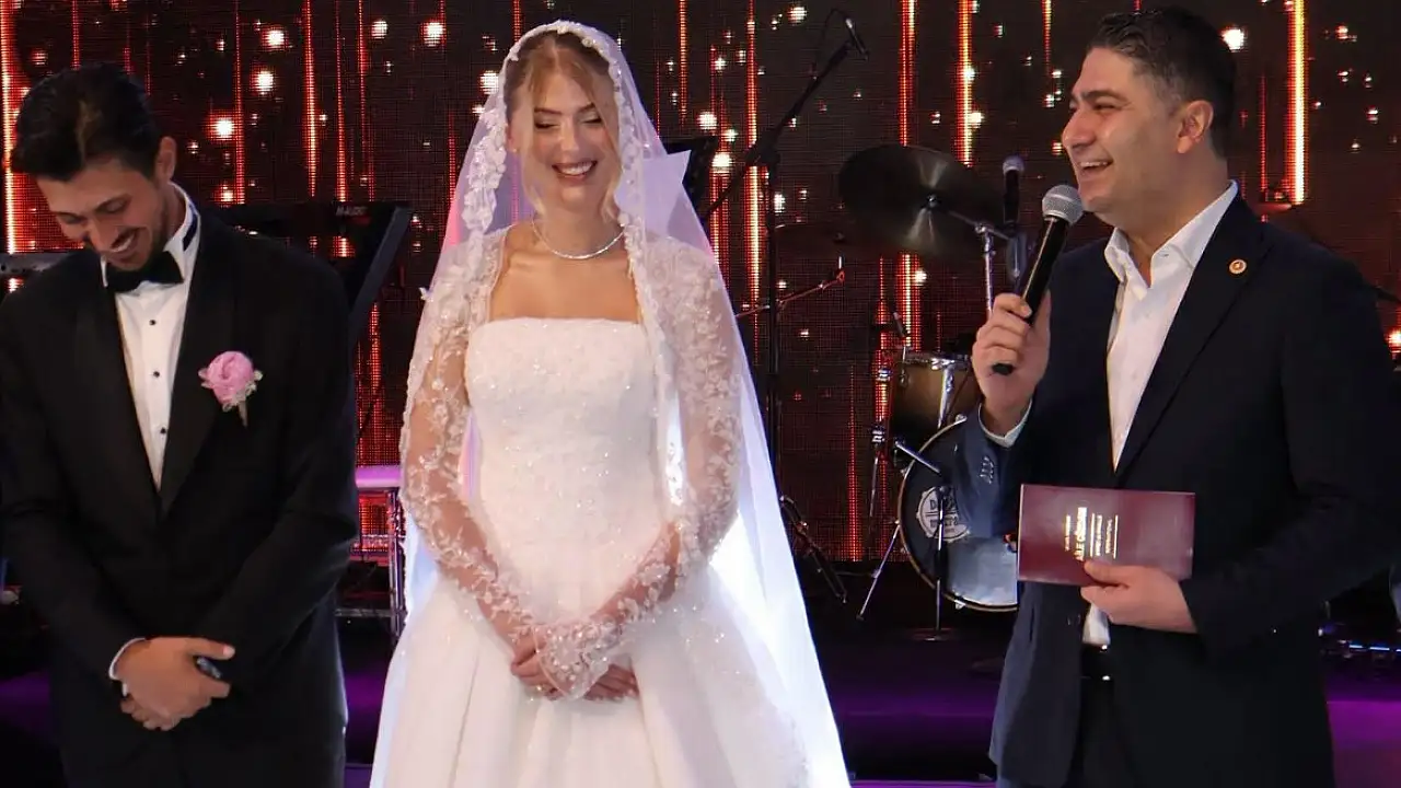 Kayseri'de iş ve siyaset dünyası bu düğünde buluştu