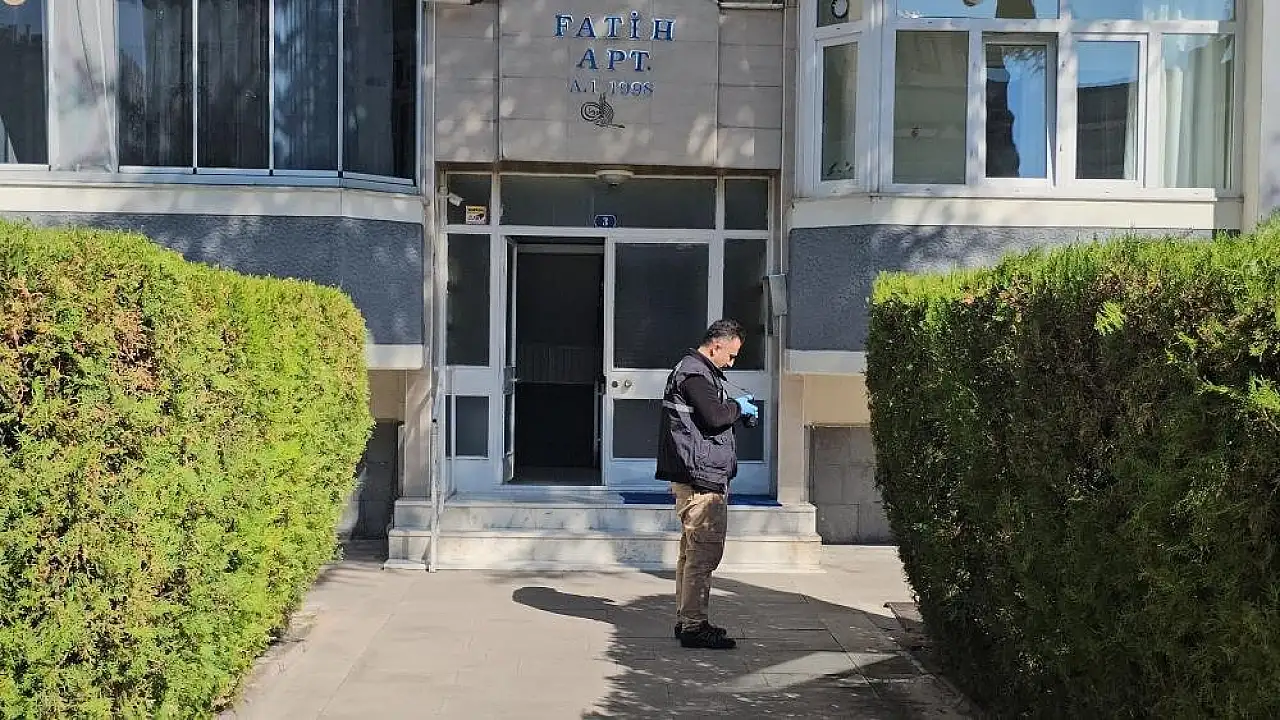 Kayseri'li genç kız 3. kattan düştü!