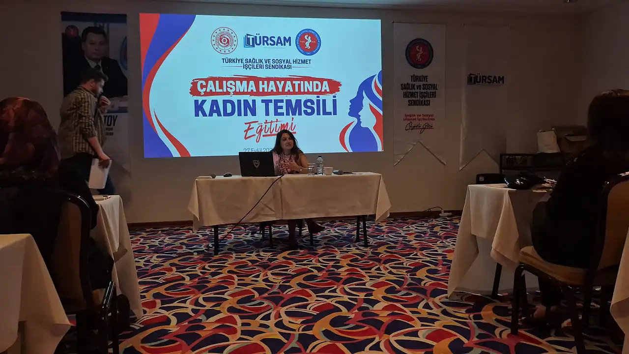 Sağlık-İş'ten kadın işçilere çalışma hayatında şiddet ve taciz eğitimi