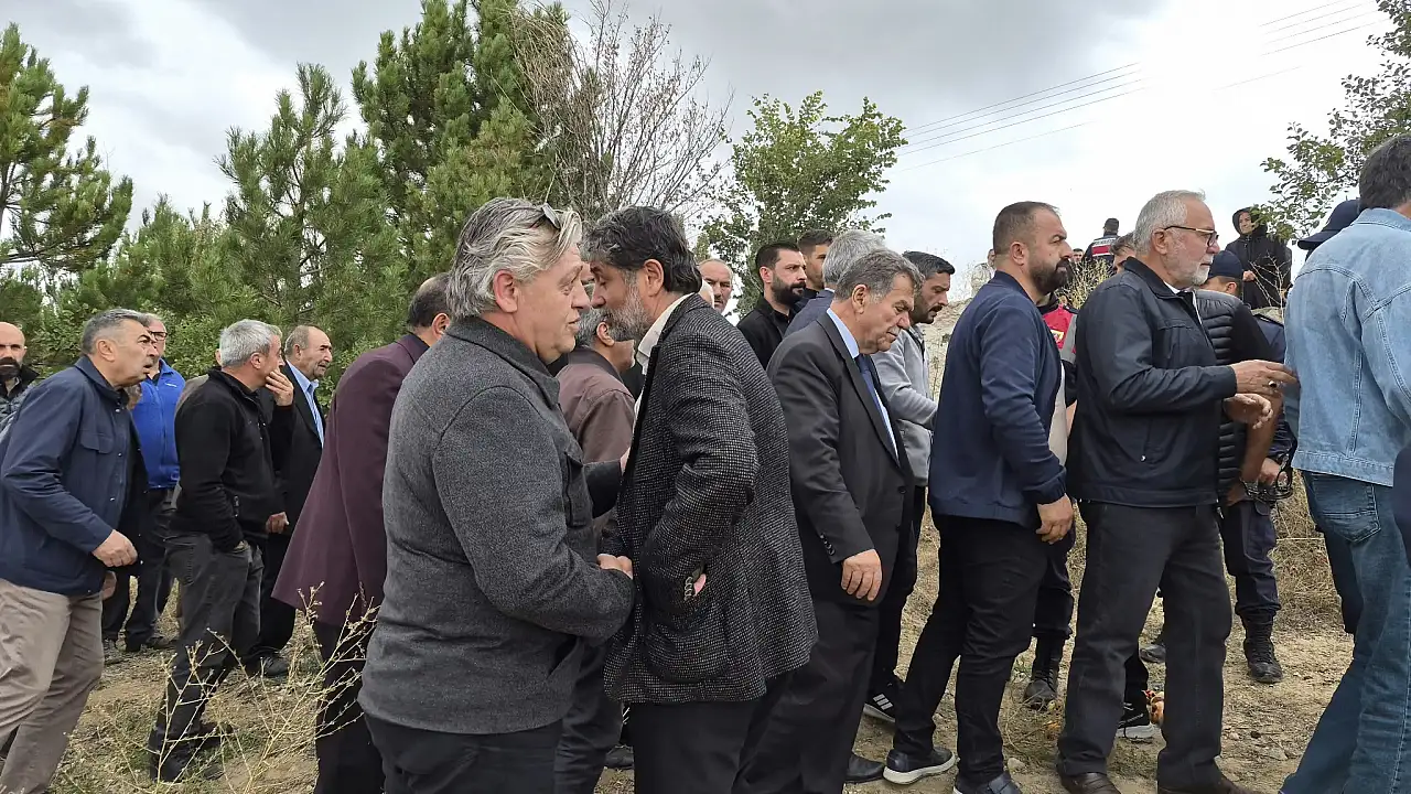 Kayseri'nin eski başkanı son yolculuğuna uğurlandı