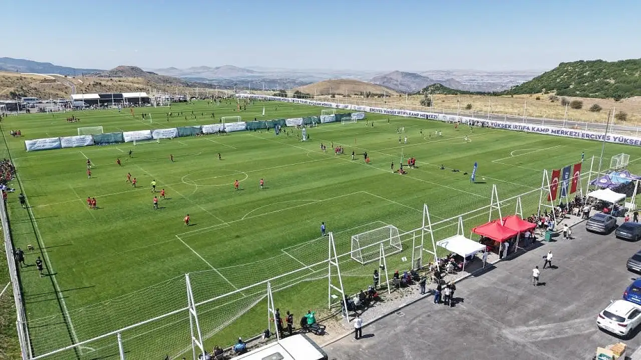 Erciyes'te gözler kara çevrildi! Yeni sezon için beklenti açıklandı