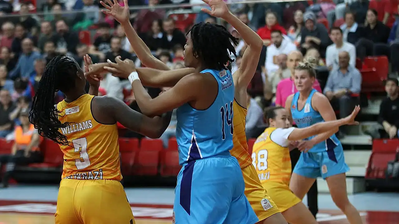 Melikgazi Basketbol'da yeni dönem başladı! Görevler belli oldu