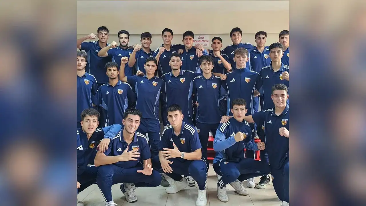 Kayserispor'un gençleri gol düellosundan galip çıktı: 9 gol atıldı