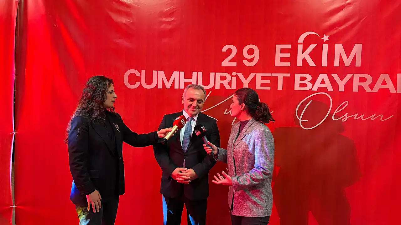 ERÜ Rektörü 'heyecanla kutlardık' diyerek çocukluğundaki hangi anısını anlattı?