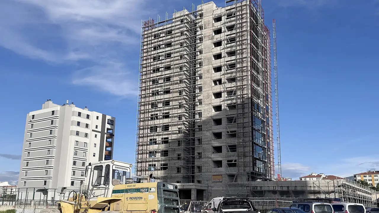 Kayseri'de üzerine mermer düşen inşaat işçisi hayatını kaybetti!