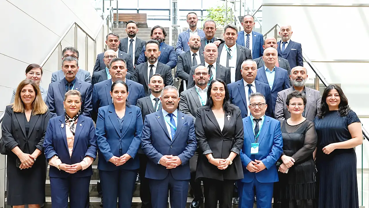Genel başkan Ali Hızar'dan Cumhuriyet mesajı: Kalbimiz Türkiye için atıyor!