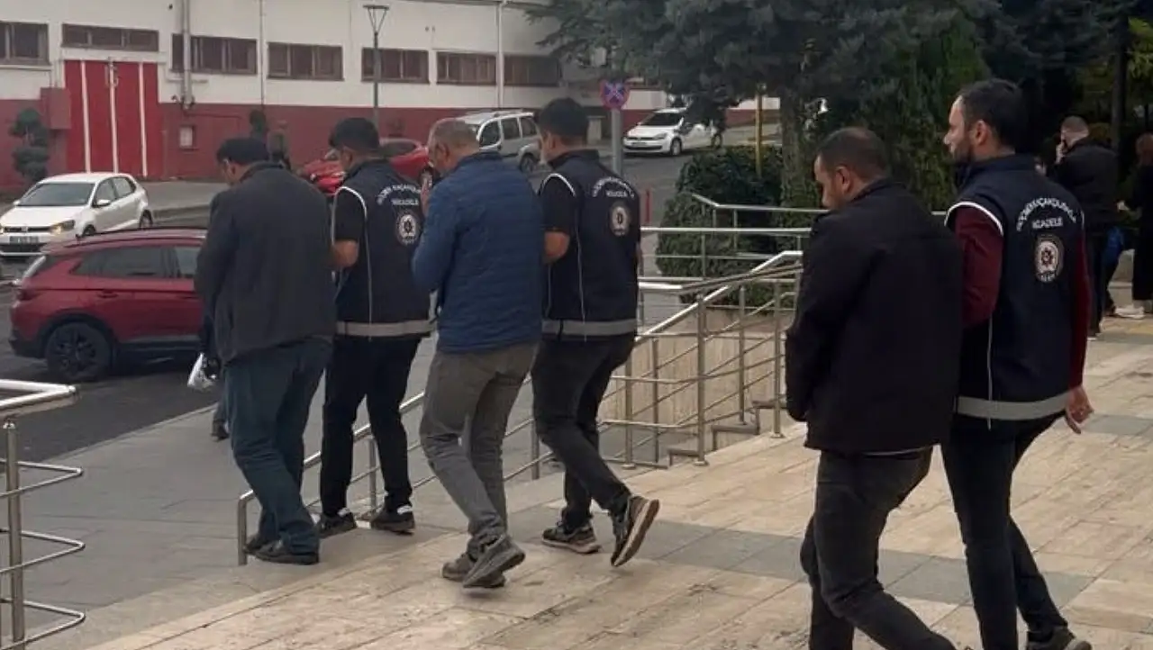Nevşehir'de göçmen kaçakçılığı operasyonu! 3 şüpheli tutuklandı