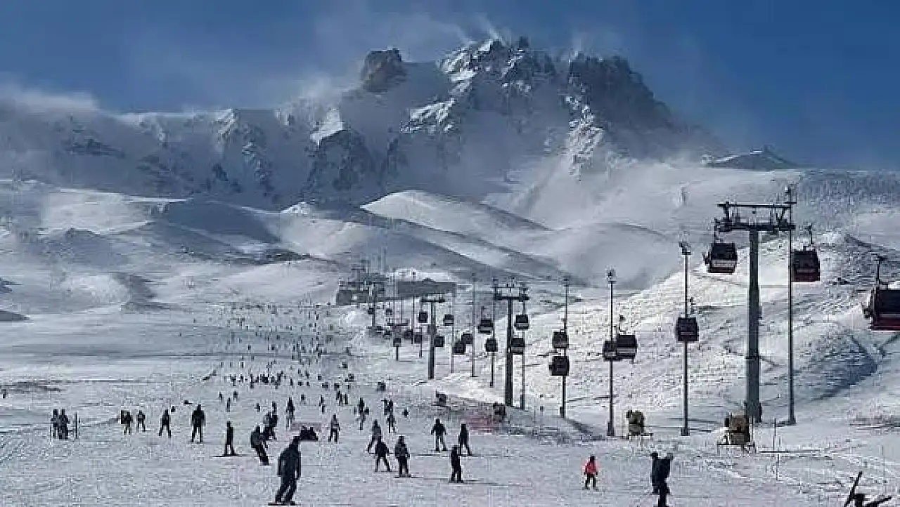 Kayseri'yi canlı izleyenler artık bu mesajla karşılaşıyor
