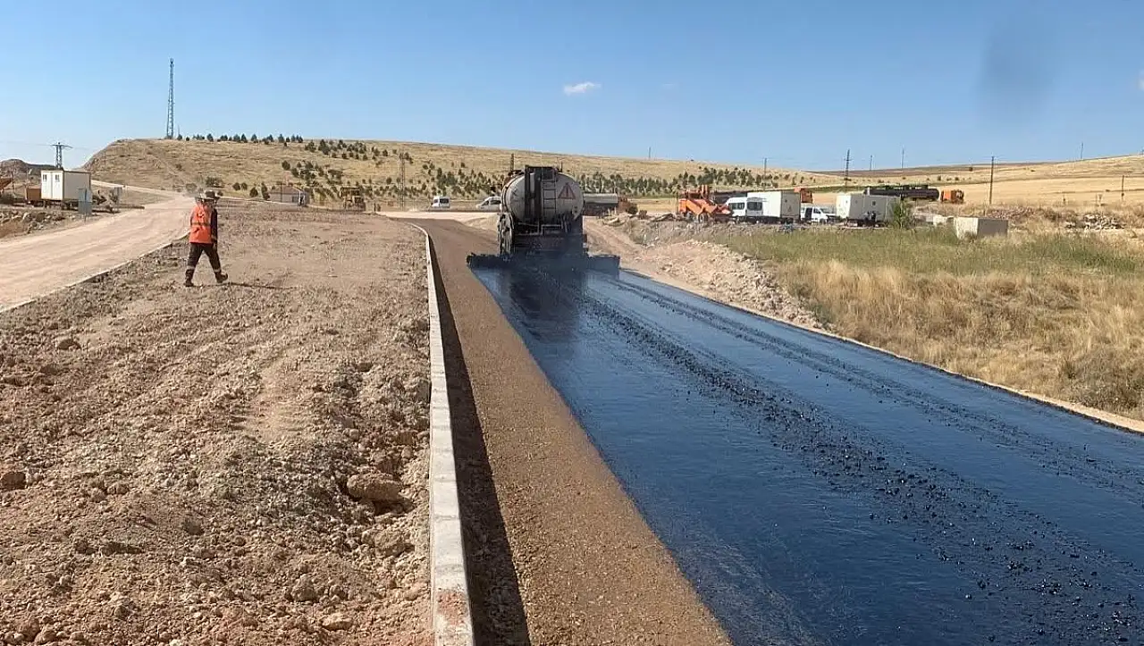 Kayseri'de yılan hikayesine dönen yolla ilgili tarih verildi!