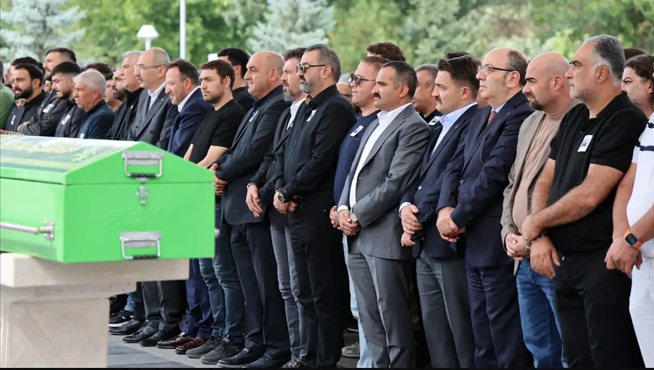 Harun Çevik son yolculuğuna uğurlandı