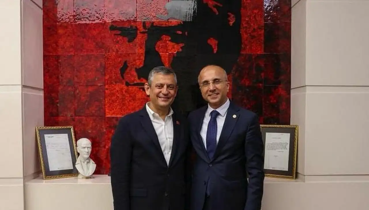 Genç genel merkezde sabahladı!