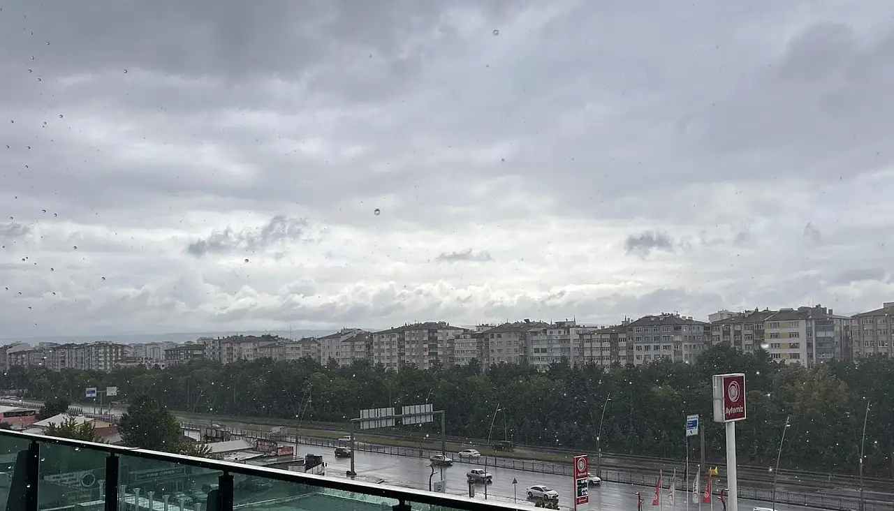 Meteoroloji'den Kayseri'de kuvvetli yağış uyarısı! Bu saatlere dikkat