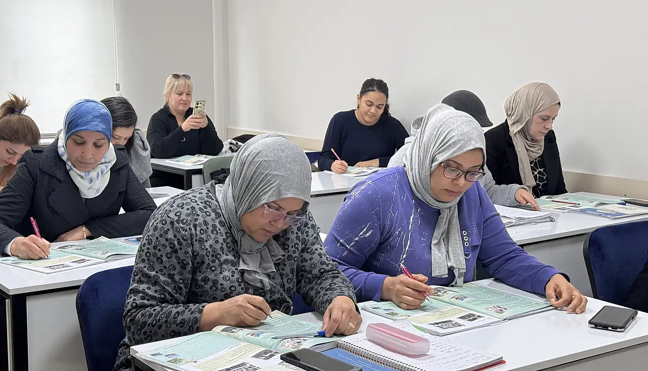 Kayseri'de 74 yabancı Türkçe öğreniyor