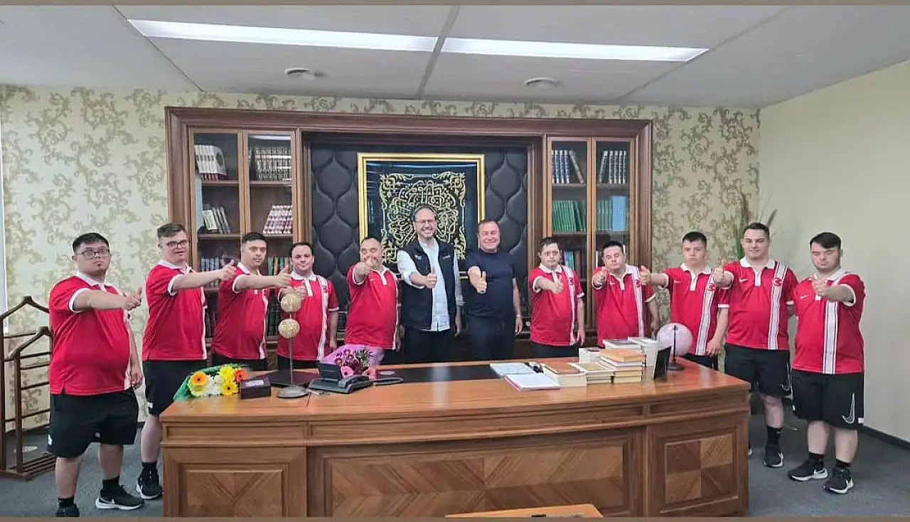 Özel sporculardan Avrupa'da tarihi başarı