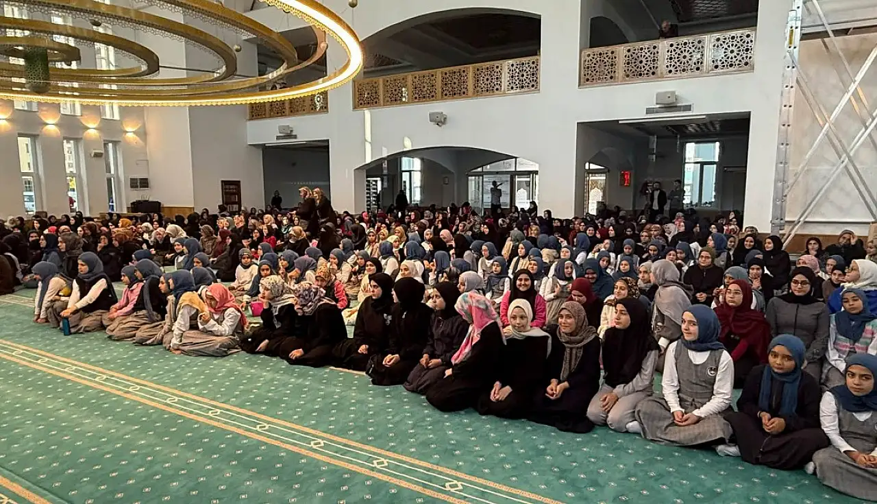 Türkiye'nin en güzel Kur'an okuyan kız öğrencisi Kayseri'de belli oldu!