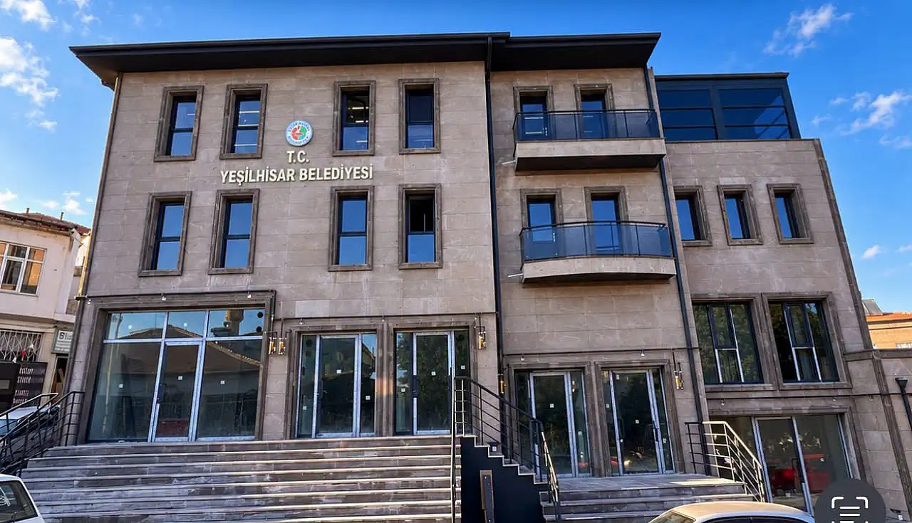 Kayseri'deki kamu kurumunda toplam 372 gün izni olan işçileri Sayıştay takibe aldı!