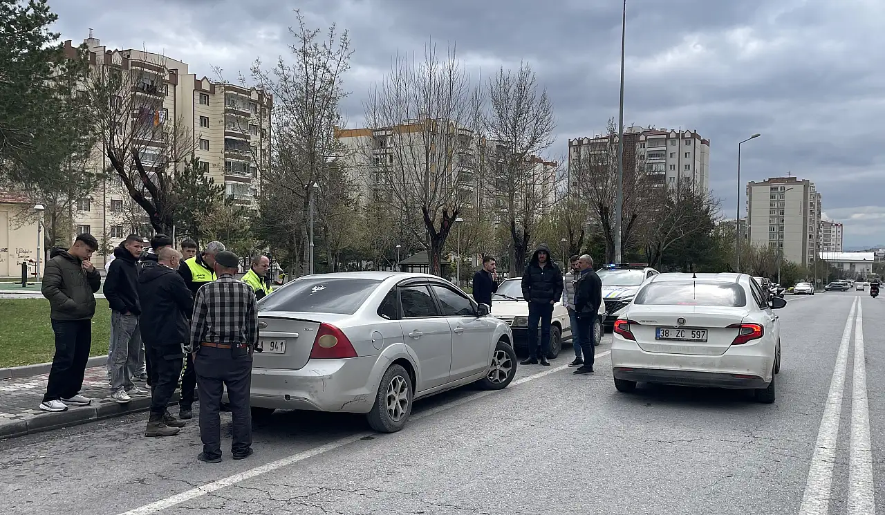Kayseri'deki kovalamaca film sahnelerini aratmandı!
