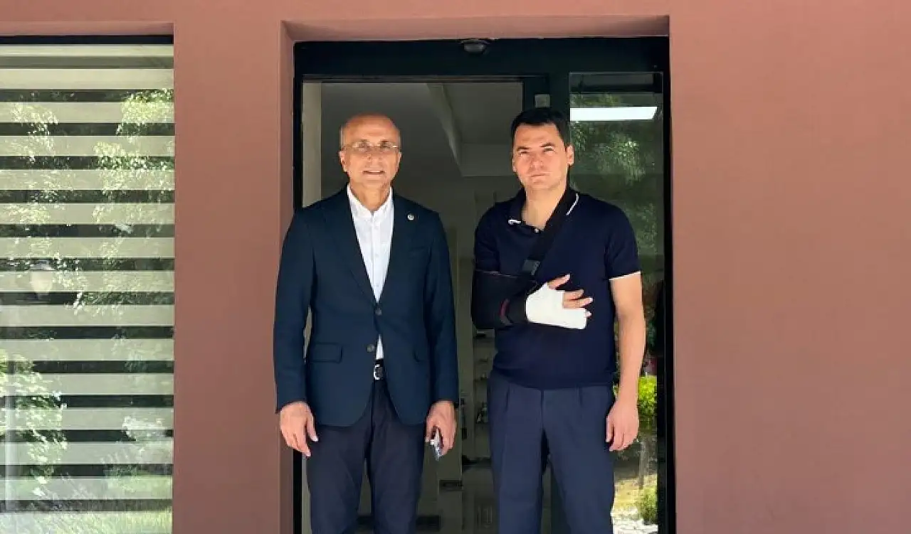 'Hayırlı olsun' ziyaretinde dikkat çeken detay!