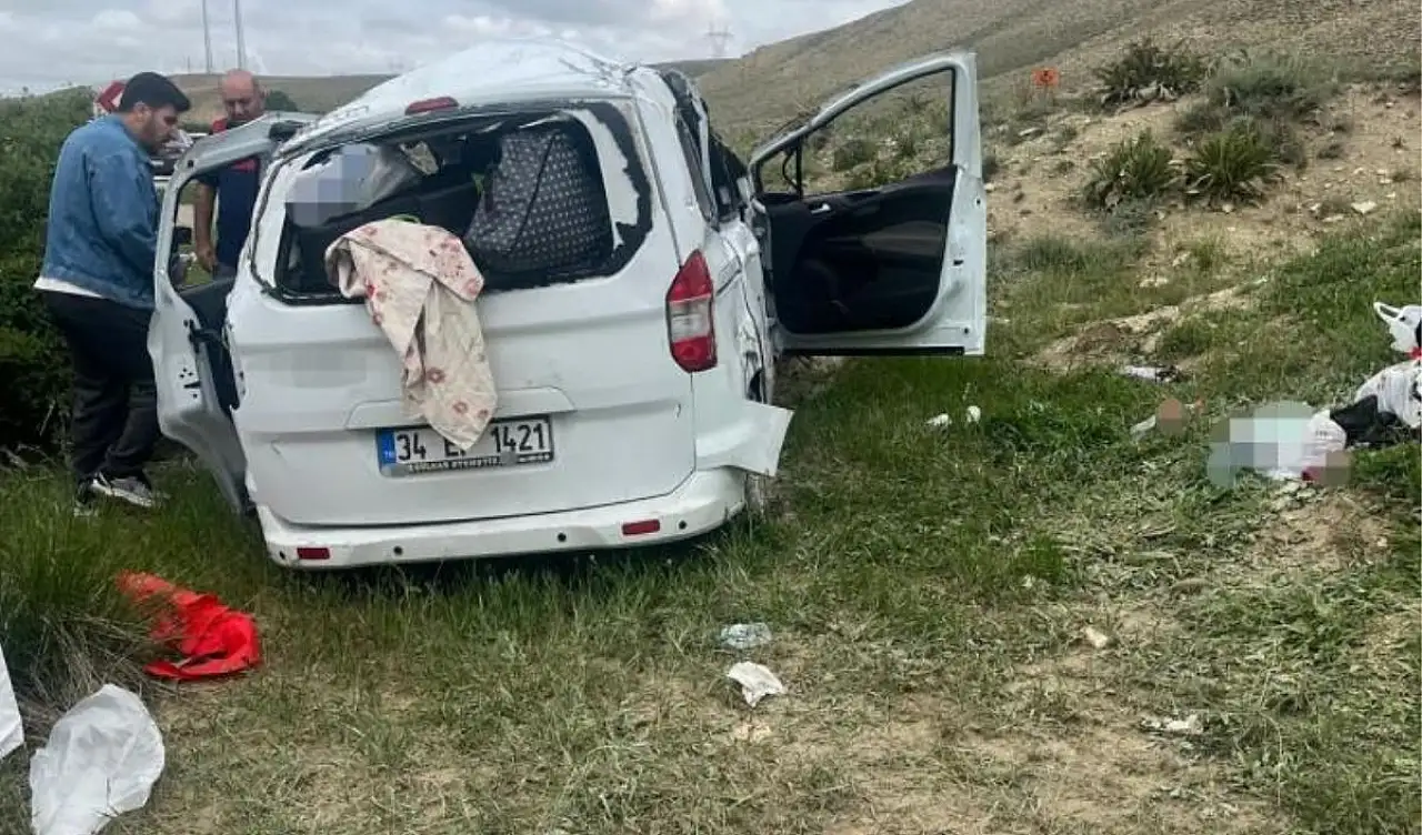 Kayseri'den giden araç takla attı: 5 kişi yaralandı!