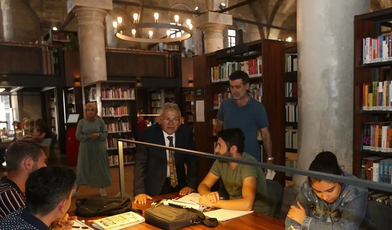2,5 milyon öğrenci tercih yapacak! Büyükkılıç'tan üniversite adaylarına çağrı