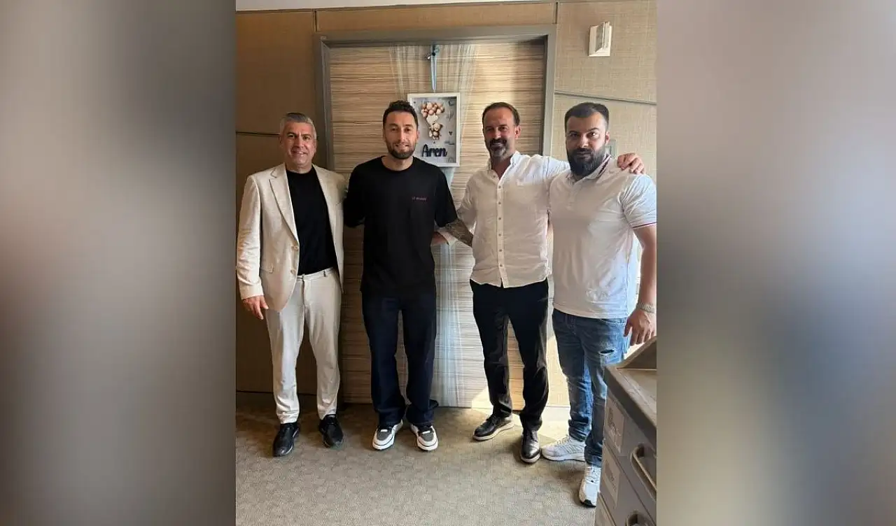 Erciyes 38 FK'da çifte mutluluk: Baba oldu!