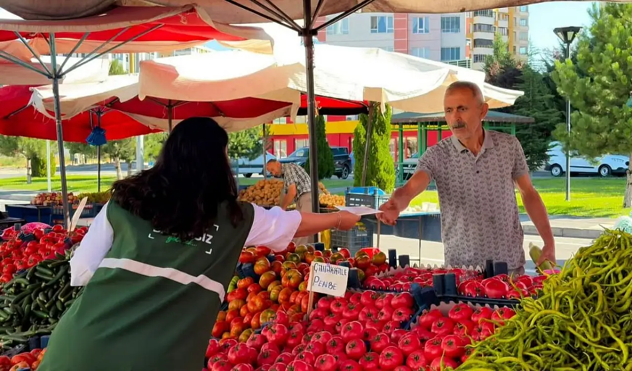 Yeşilay Kayseri'den Yakut Pazar Yeri'nde YEDAM tanıtımı