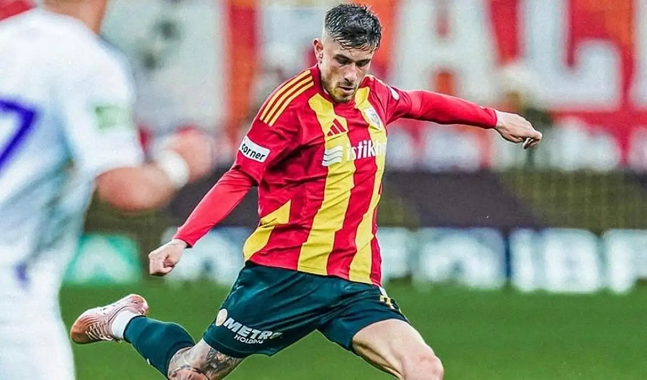 Kayserispor'dan ayrıldı! İstanbul ekibine imza attı