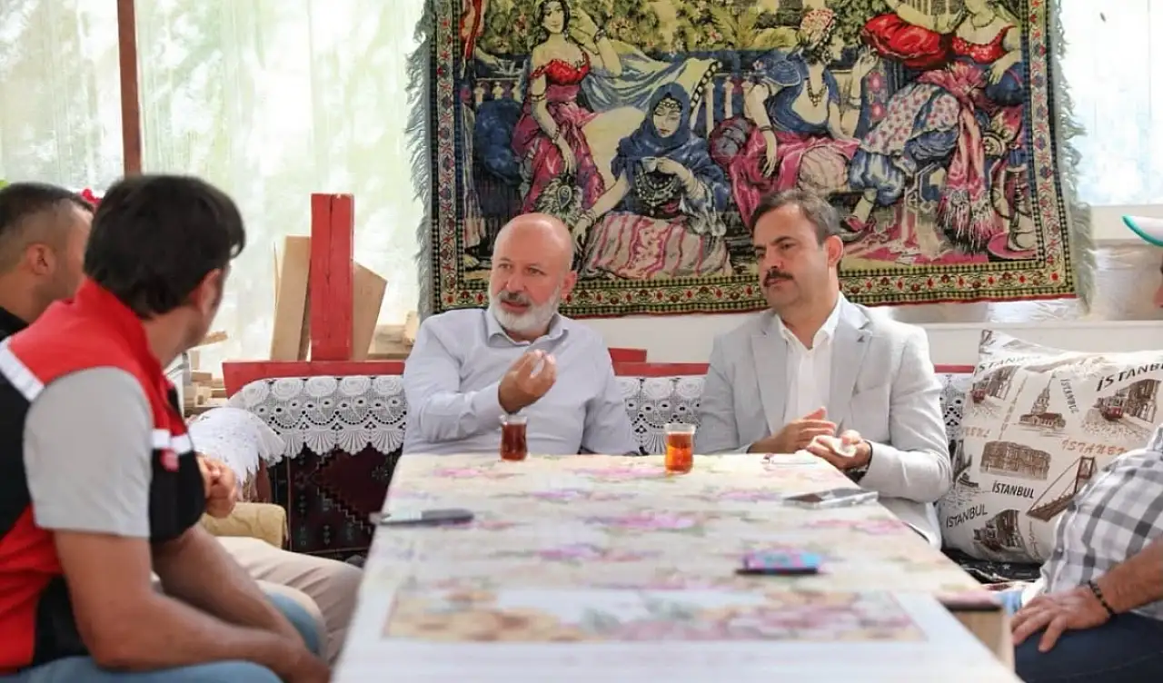 Başkan Çolakbayrakdar çiftçilerle tarlada buluştu!