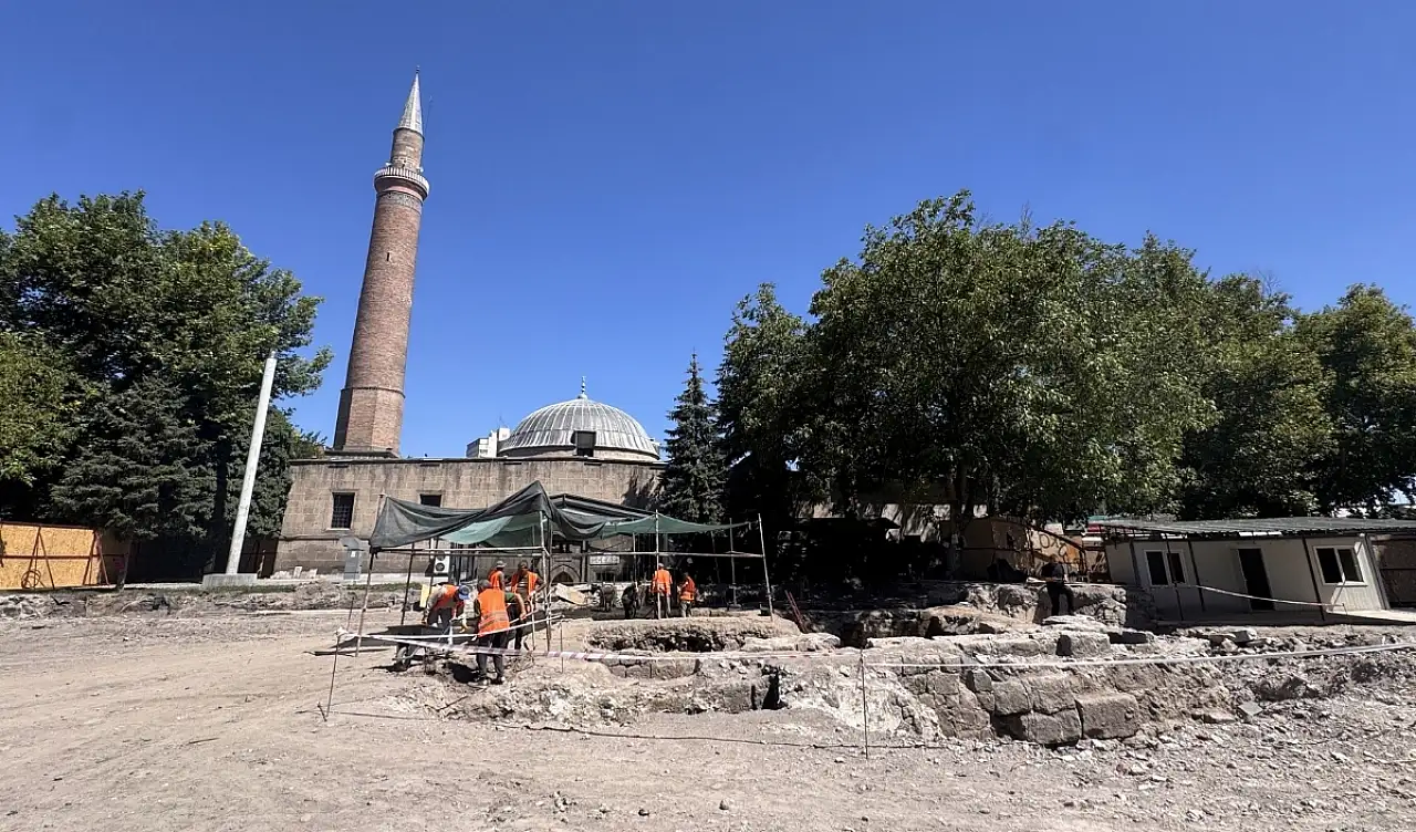 Kayseri'nin altında 900 yıllık tarih: Kayıp medrese gün yüzüne çıkarılıyor