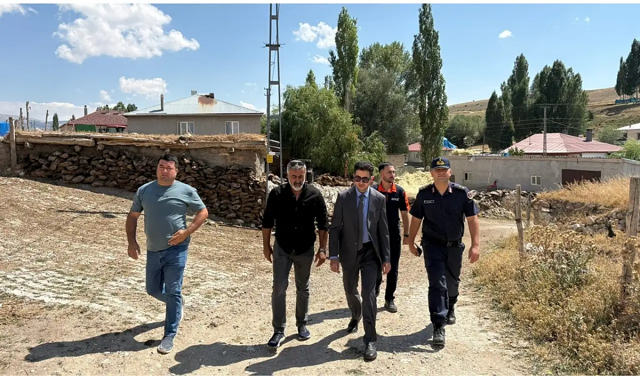 Kaymakamdan deprem bölgesini ziyaret!
